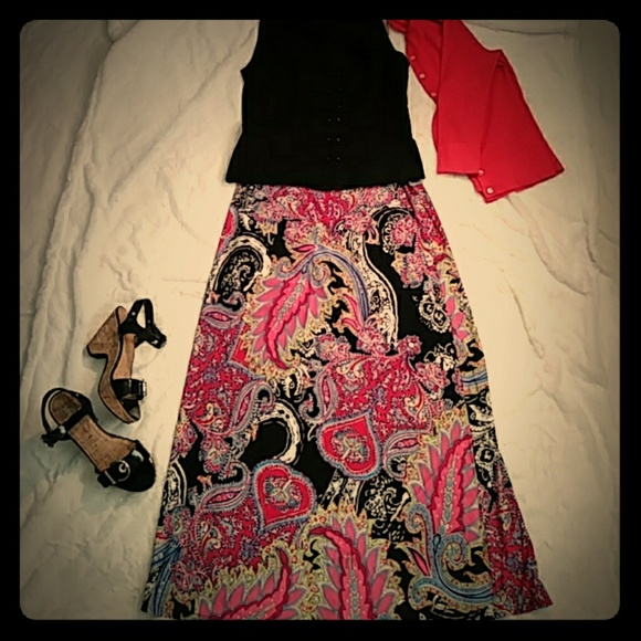 Bobbie Brooks Dresses & Skirts - 🚨 FLASH SALE Bobbie Brooks Maxi skirt